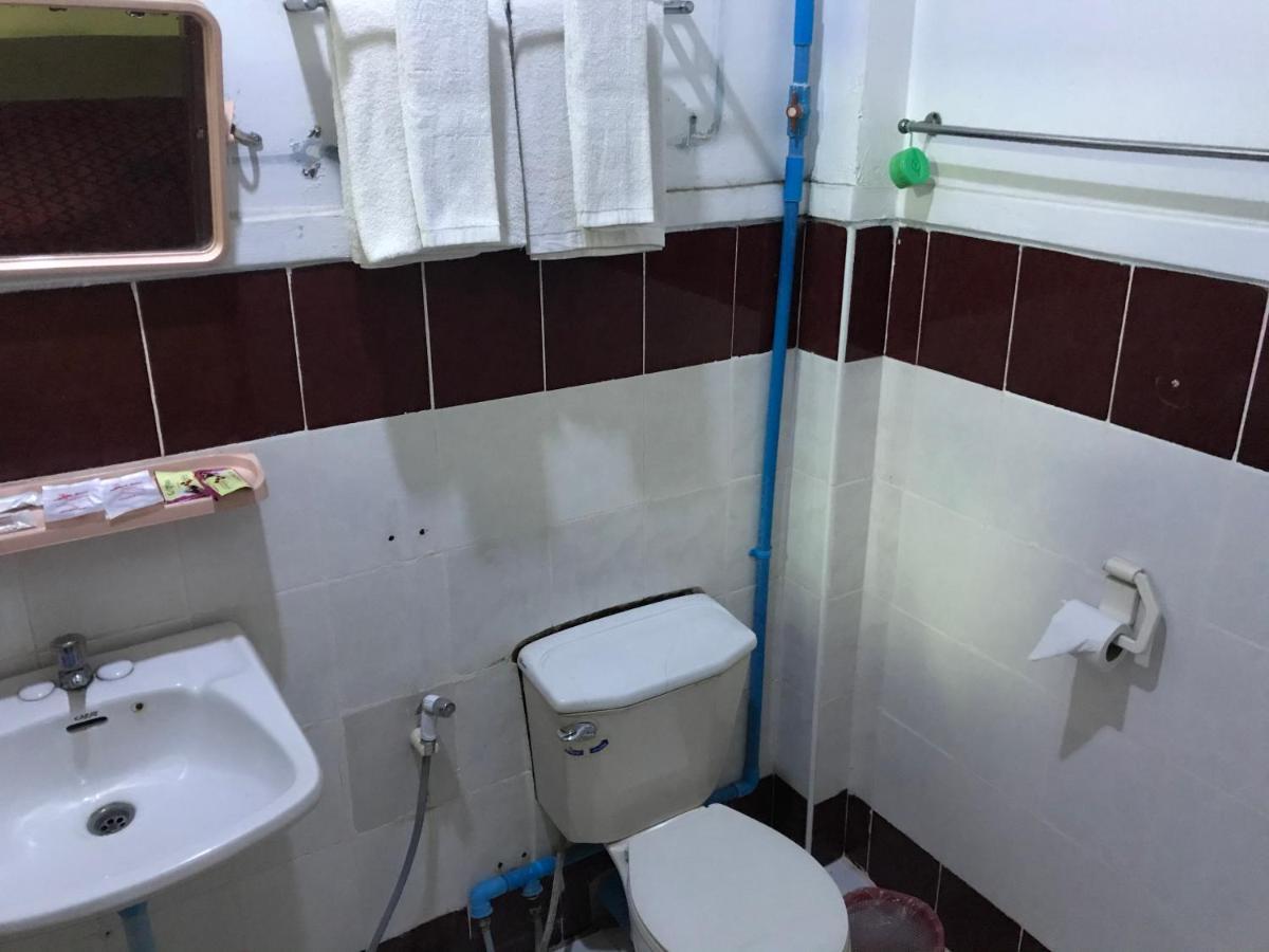 Pyay Smile Motel מראה חיצוני תמונה